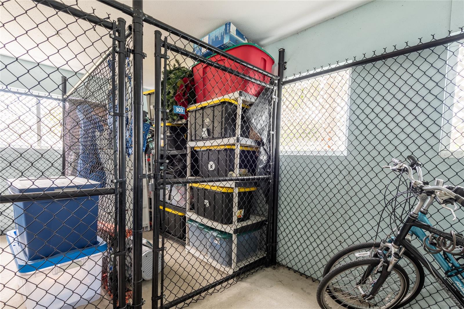 Image 48 of 82 For 7611 34th Avenue W 303