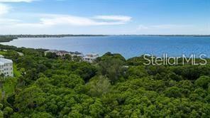 Image 59 of 82 For 7611 34th Avenue W 303