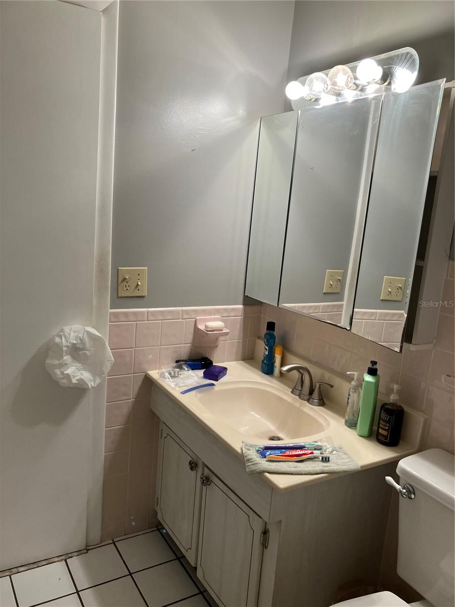 Image 16 of 20 For 5247 81st Street N 18