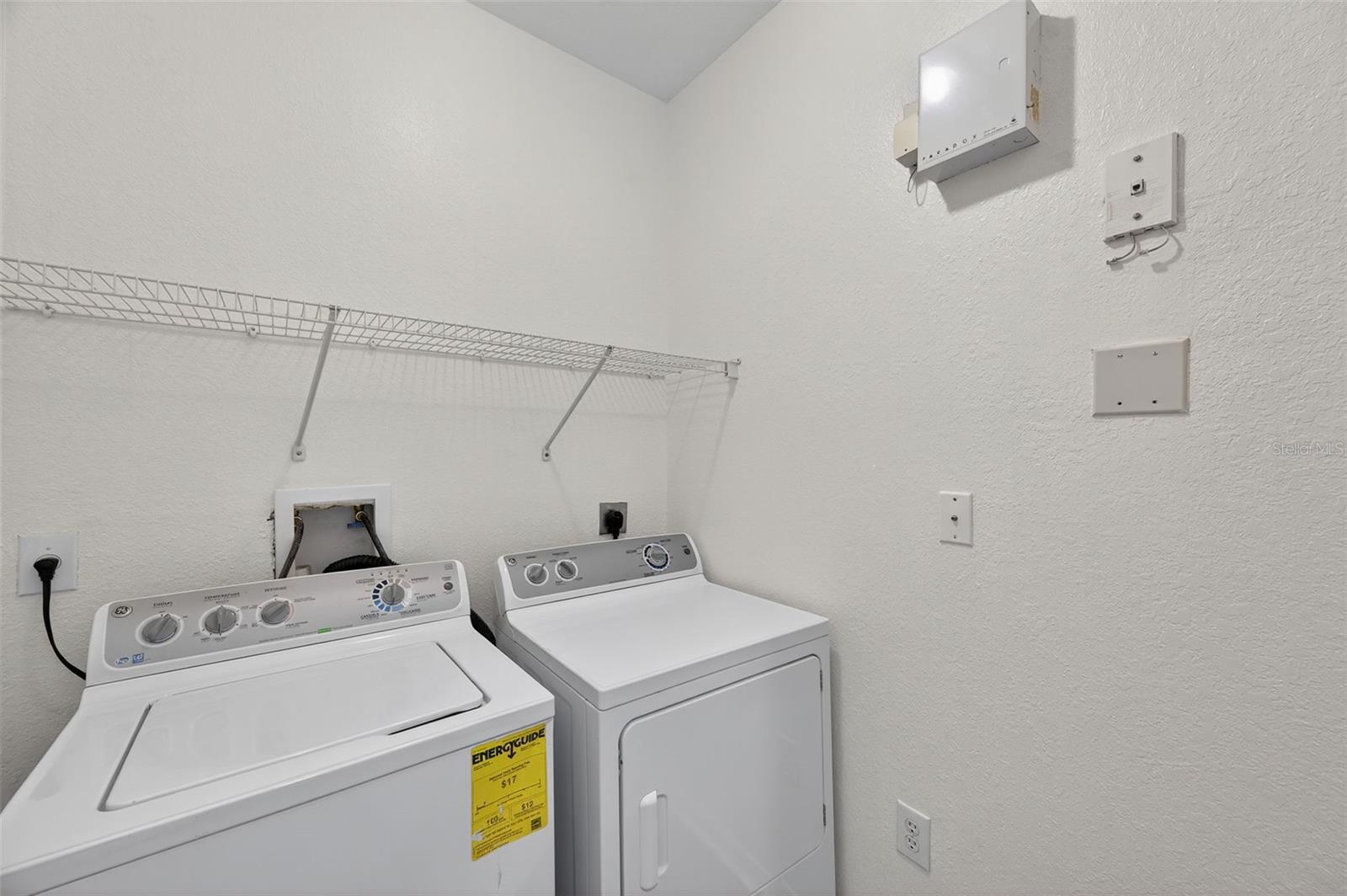 Image 26 of 63 For 10103 Courtney Oaks Circle 204