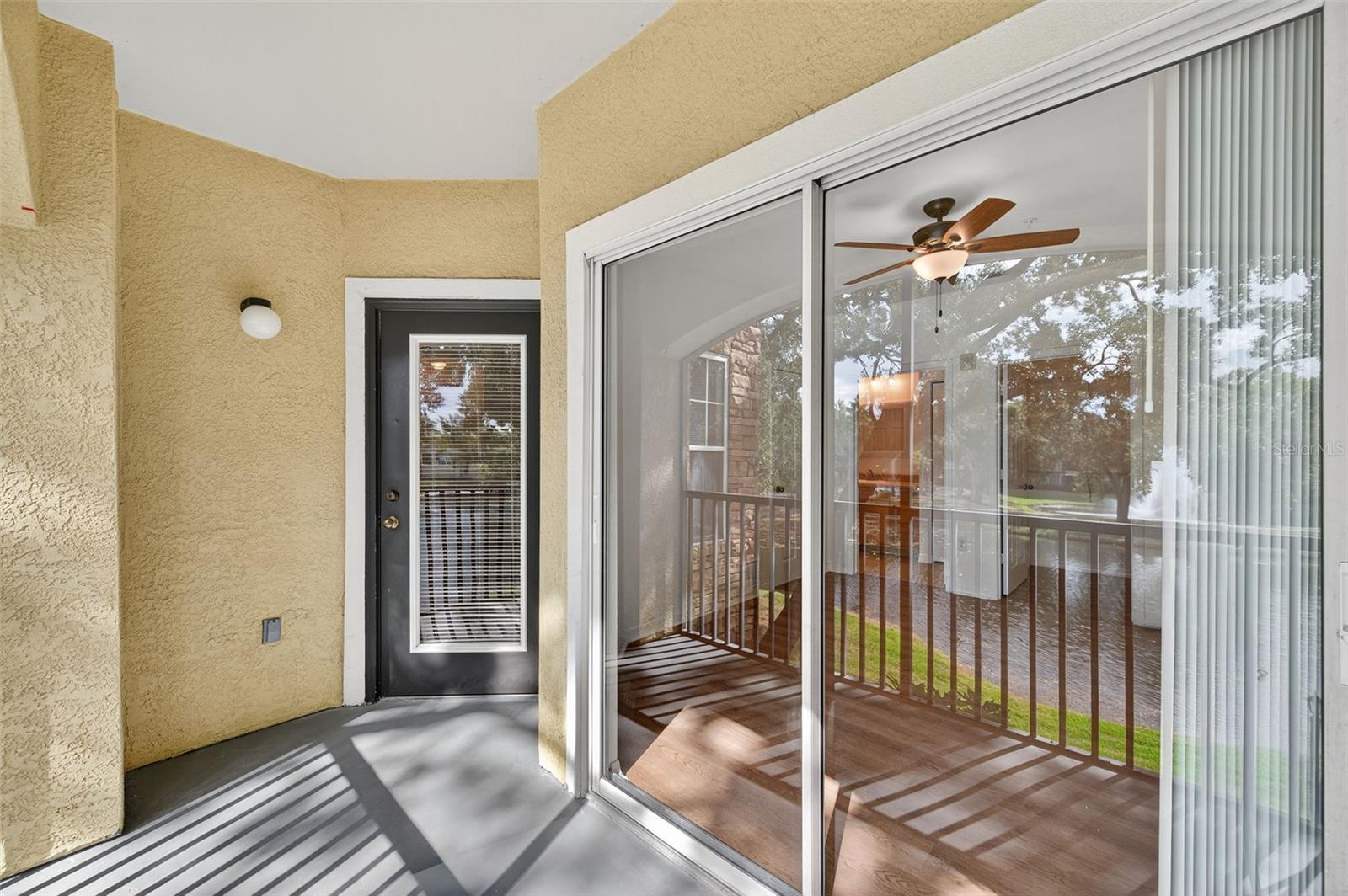 Image 29 of 63 For 10103 Courtney Oaks Circle 204