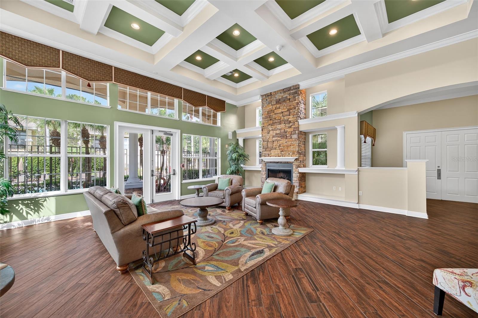 Image 31 of 63 For 10103 Courtney Oaks Circle 204