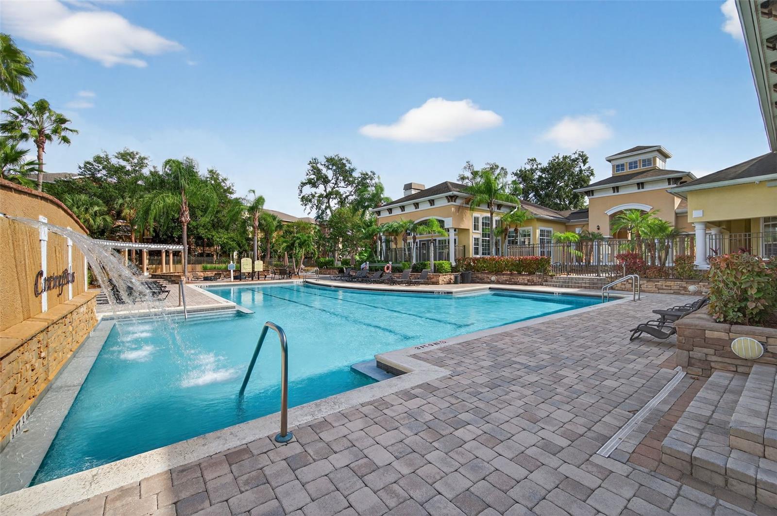 Image 41 of 63 For 10103 Courtney Oaks Circle 204