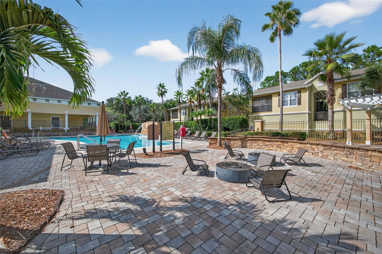 Image 45 of 63 For 10103 Courtney Oaks Circle 204