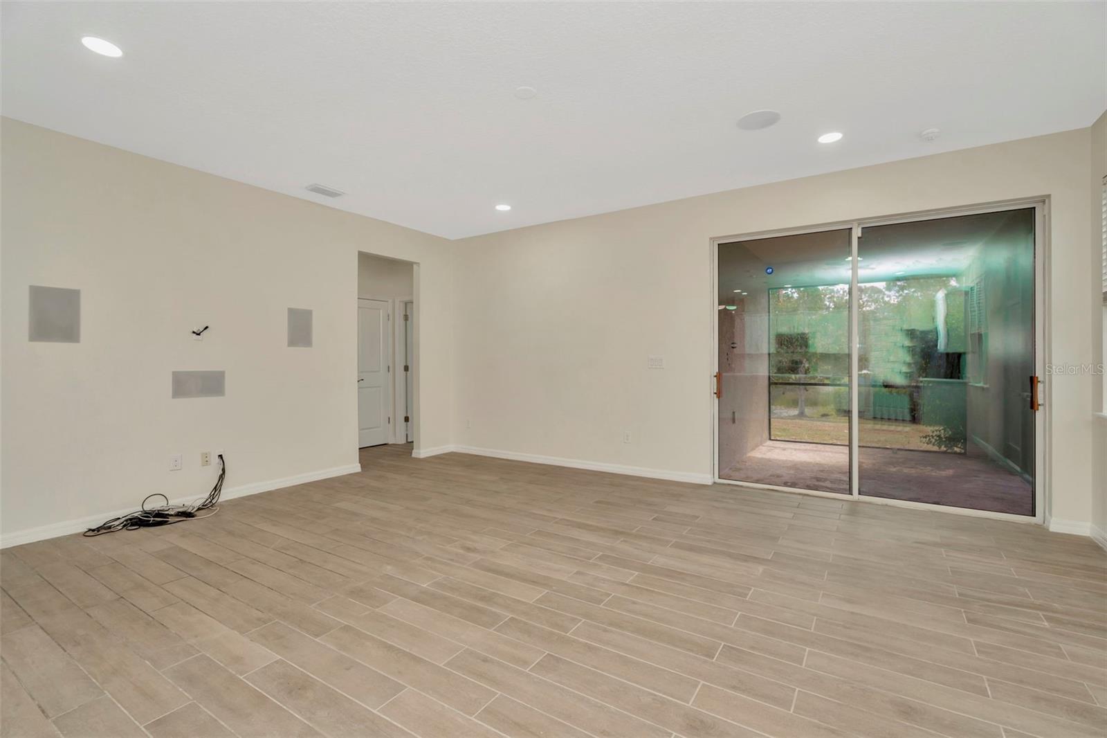 Image 22 of 41 For 12542 Candleberry Circle