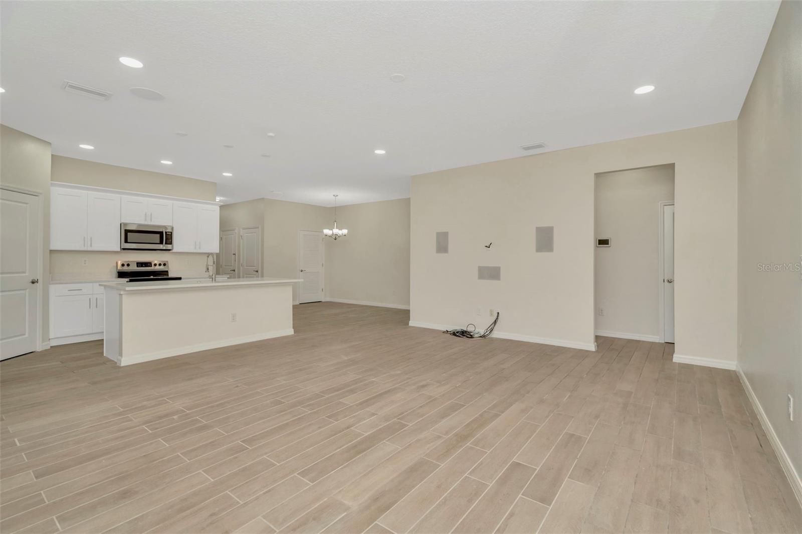 Image 23 of 41 For 12542 Candleberry Circle