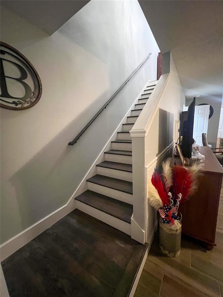 Image 11 of 36 For 705 Townhomes Boulevard