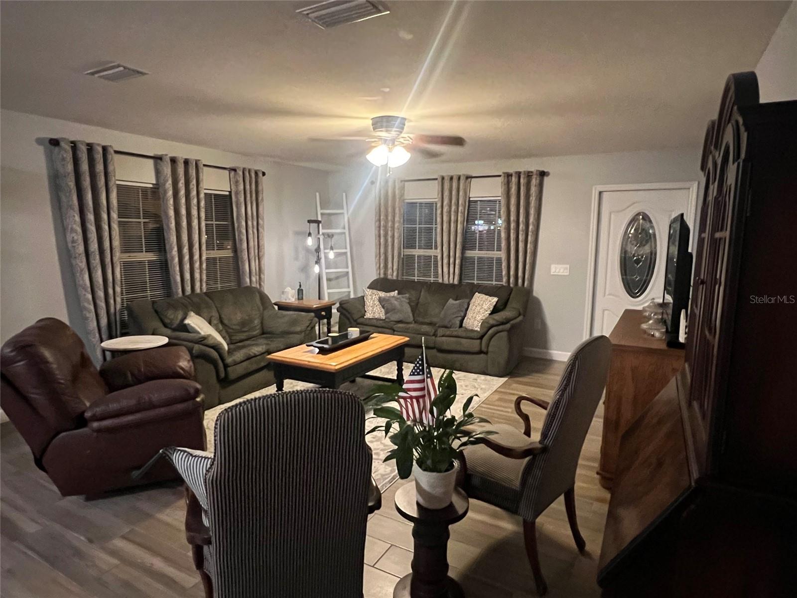 Image 35 of 36 For 705 Townhomes Boulevard