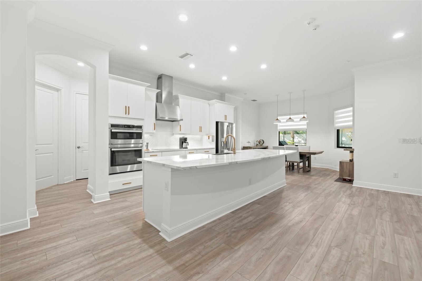 Image 18 of 62 For 3505 Gaviota Drive