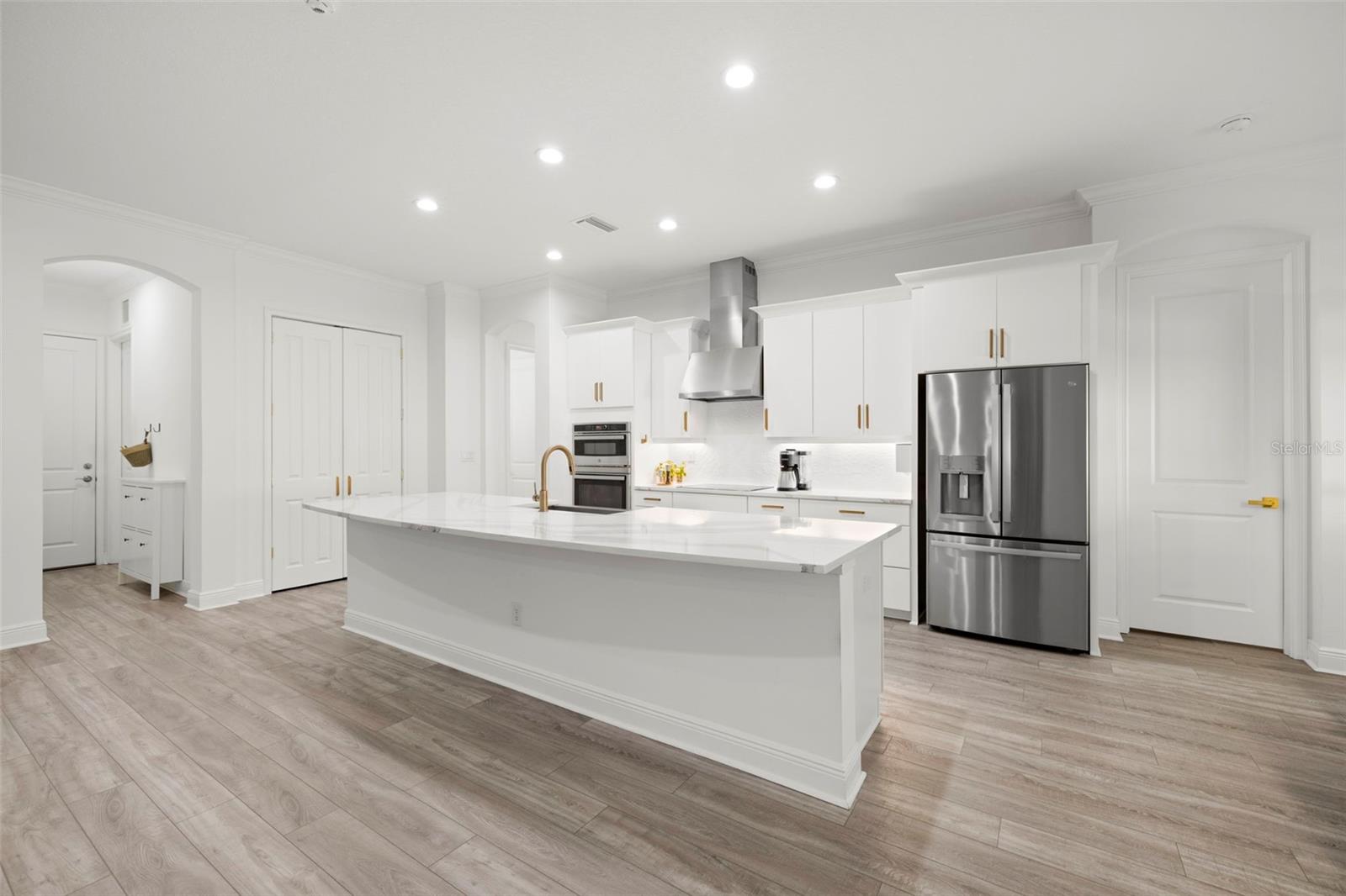 Image 24 of 62 For 3505 Gaviota Drive