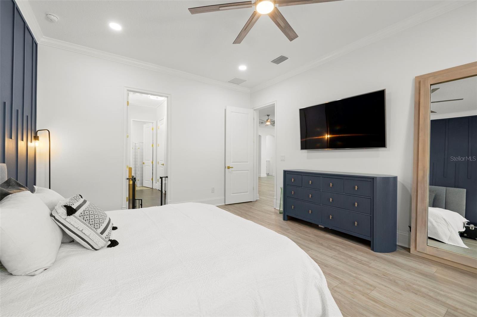 Image 29 of 62 For 3505 Gaviota Drive