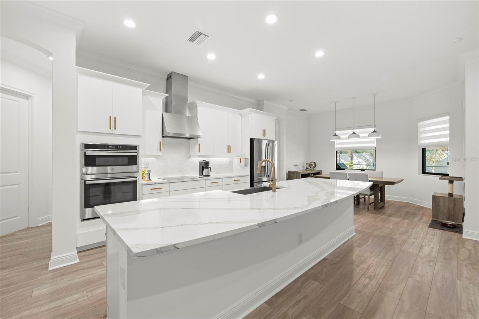 Image 8 of 62 For 3505 Gaviota Drive