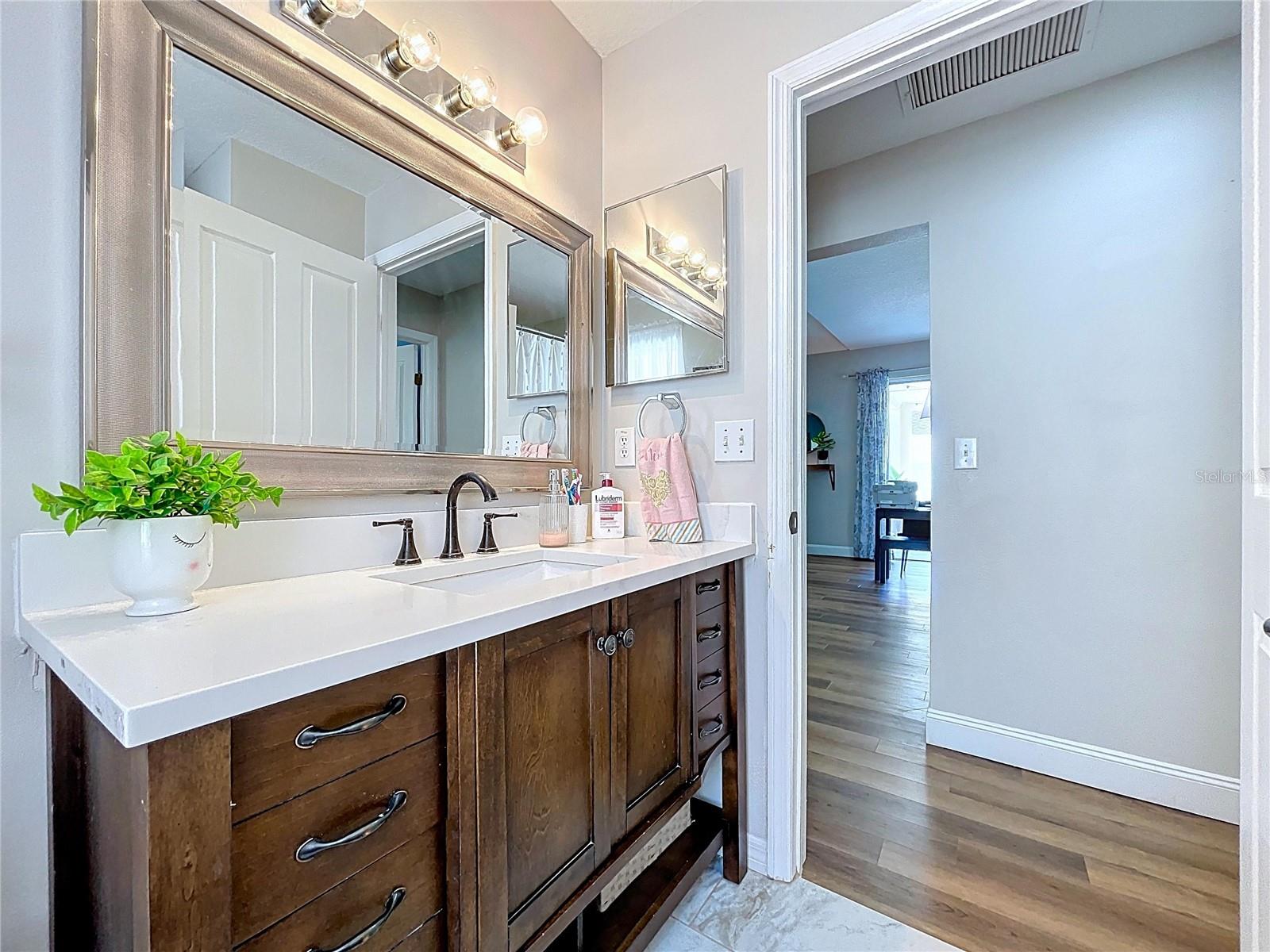 Listing photo id 32 for 1908 Bell Ranch Street