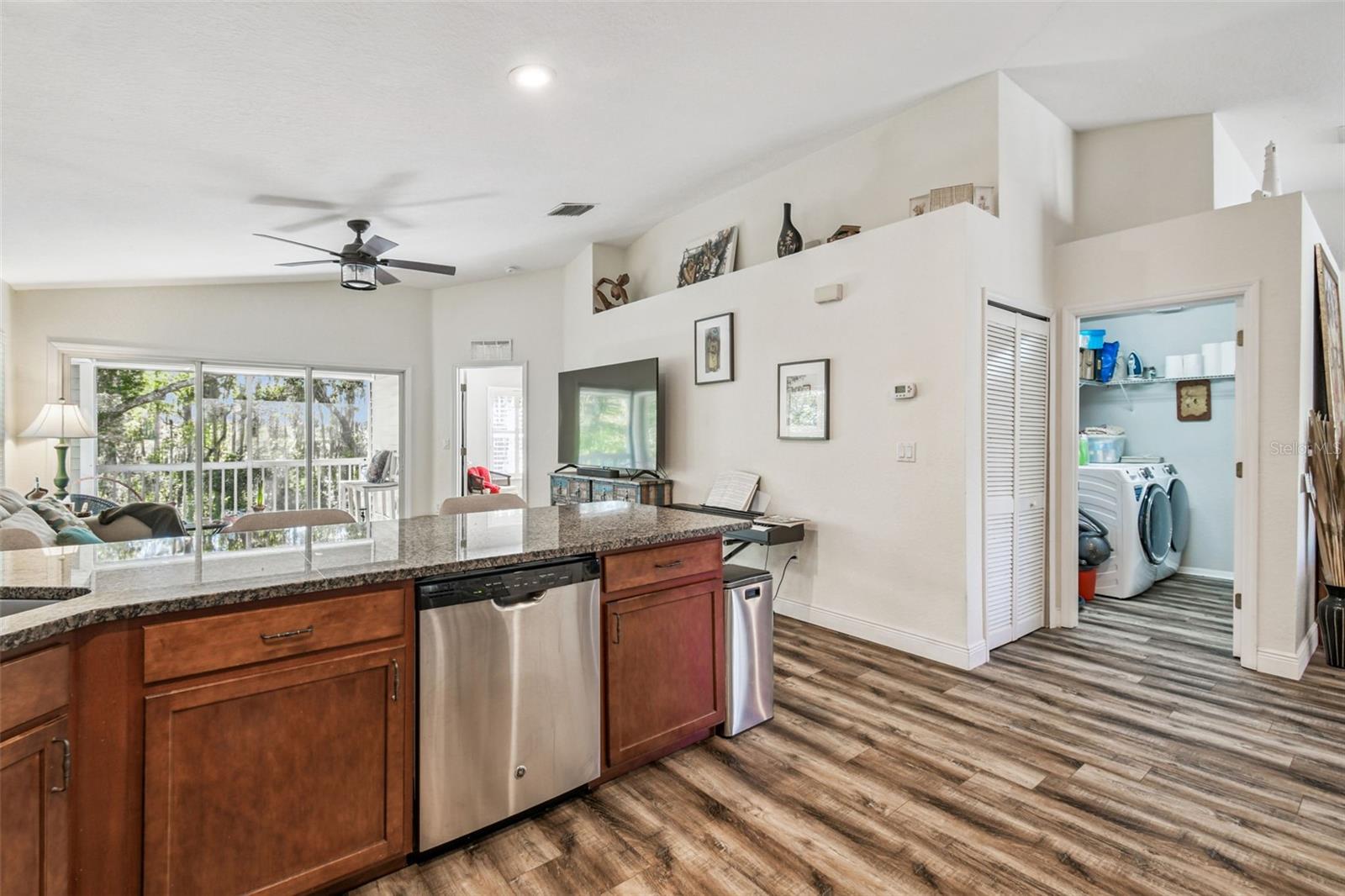 Image 14 of 85 For 1627 Hammocks Avenue