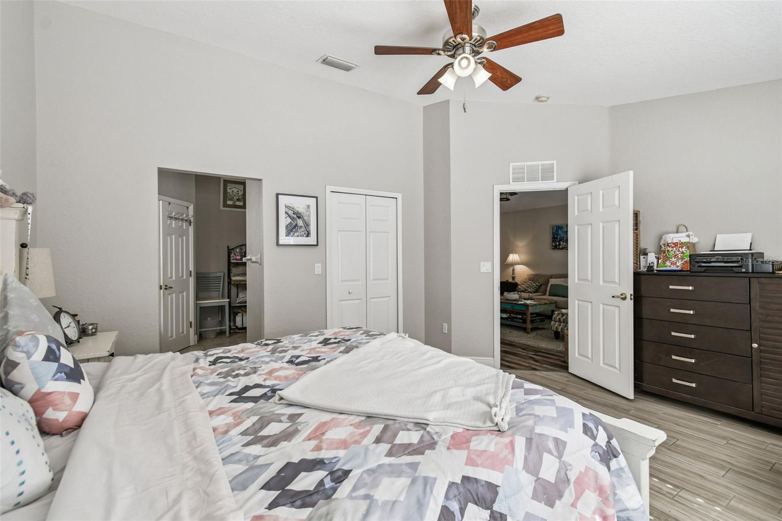 Image 39 of 85 For 1627 Hammocks Avenue