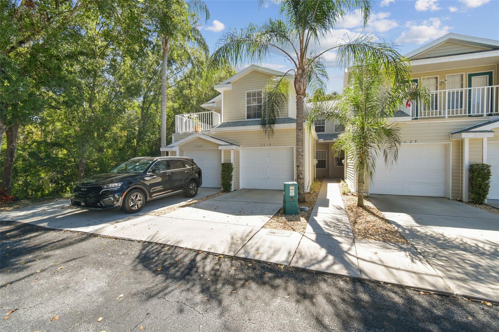 Image 4 of 85 For 1627 Hammocks Avenue