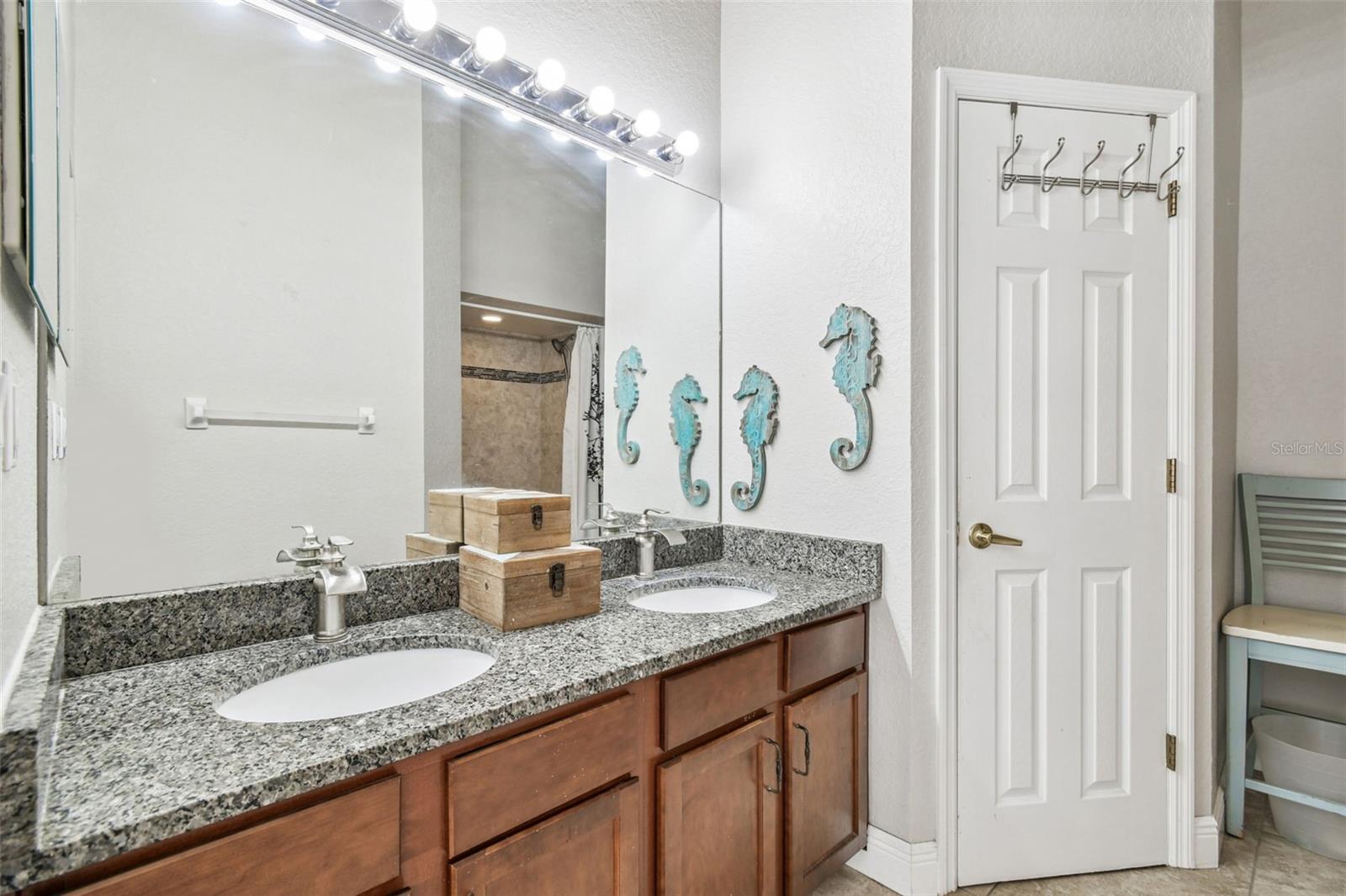 Image 40 of 85 For 1627 Hammocks Avenue