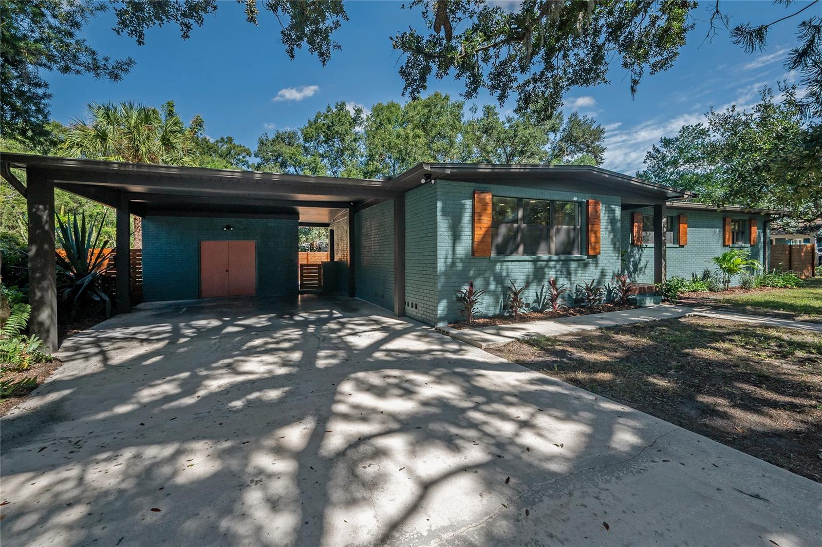 Image 4 of 49 For 1602 Henry Avenue