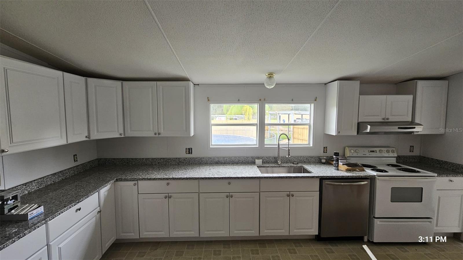 Image 8 of 17 For 3142 Diana Drive