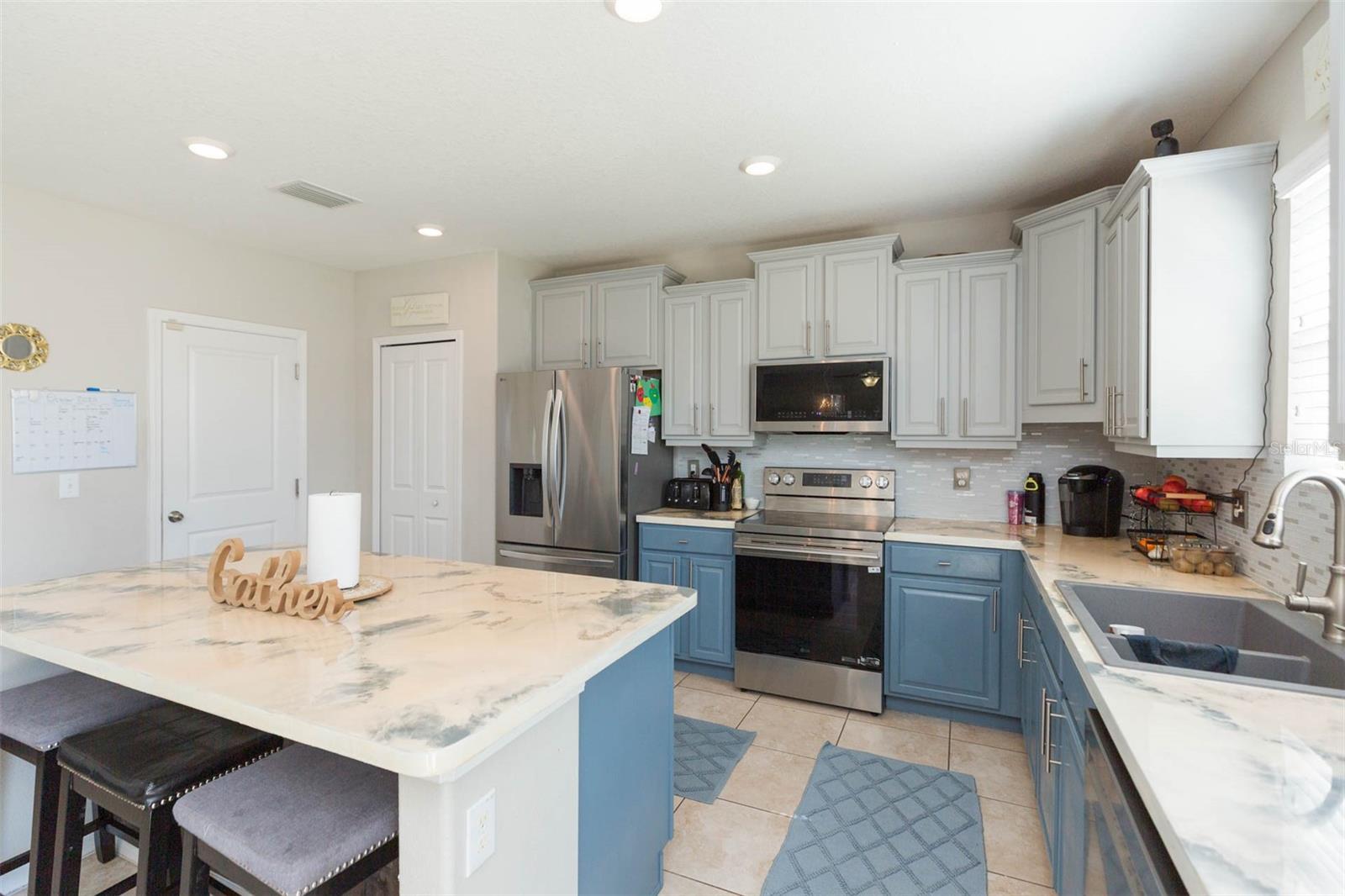 Image 10 of 44 For 1601 Climbing Dayflower Drive