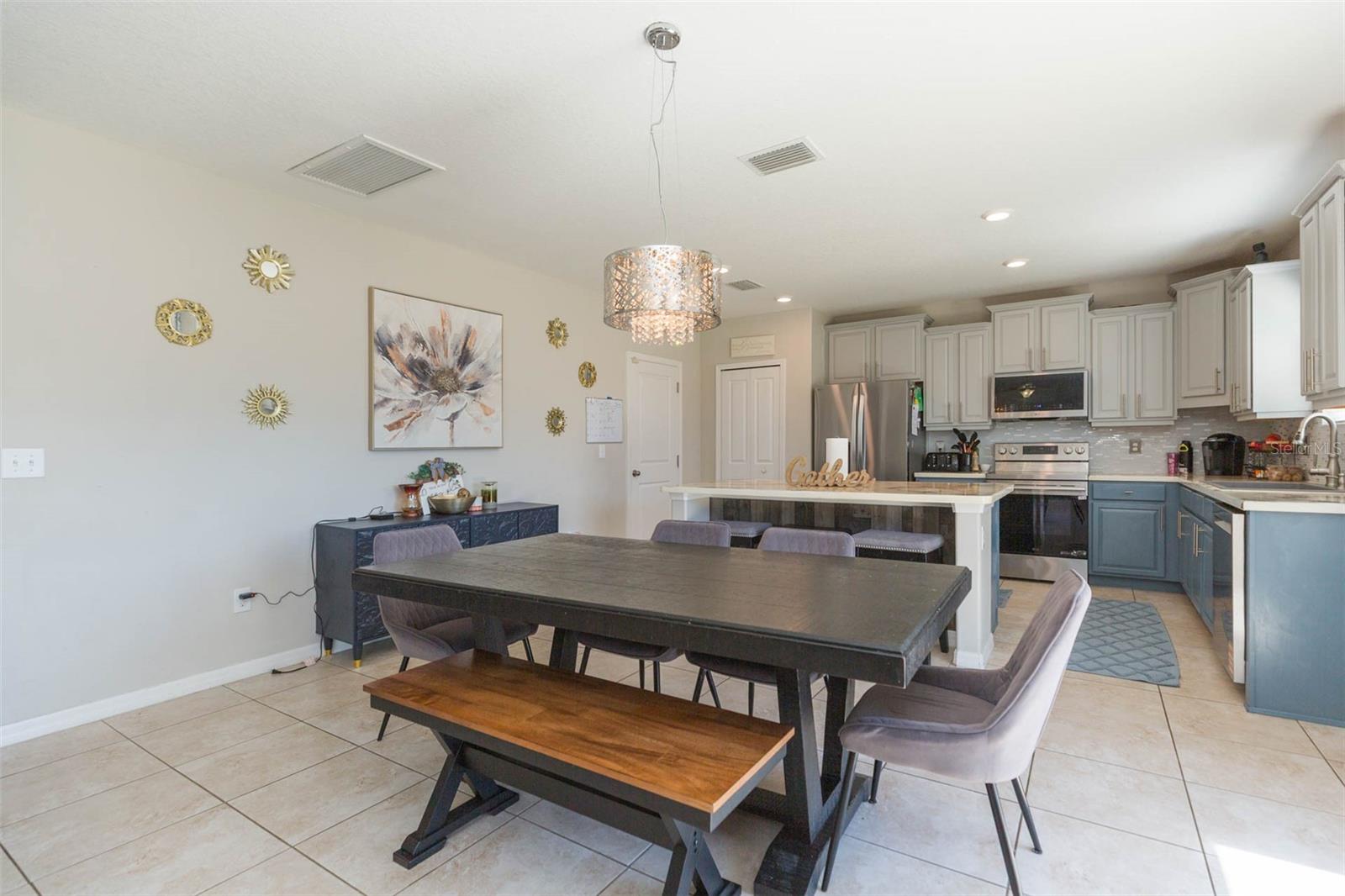 Image 13 of 44 For 1601 Climbing Dayflower Drive