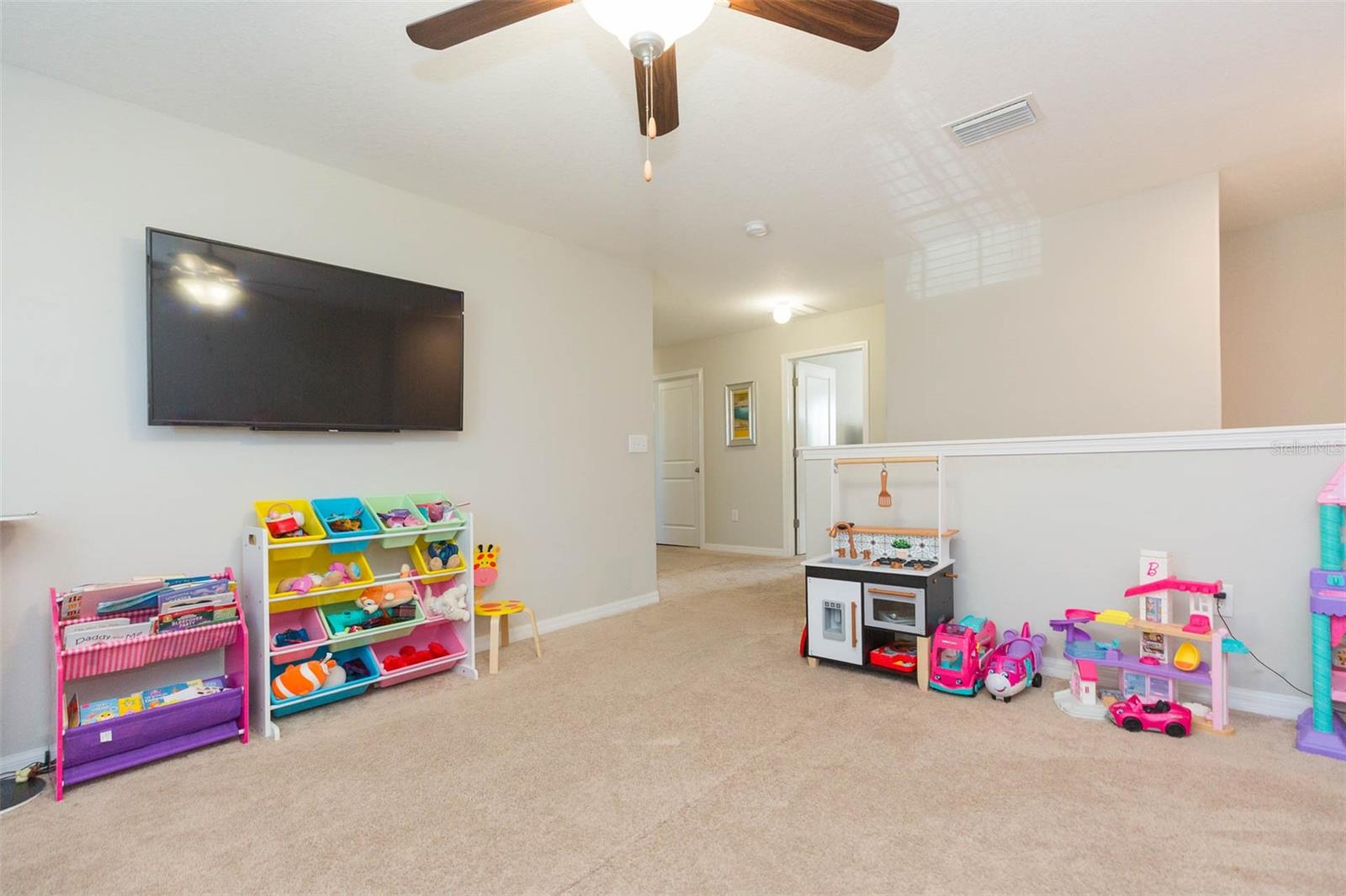 Image 17 of 44 For 1601 Climbing Dayflower Drive