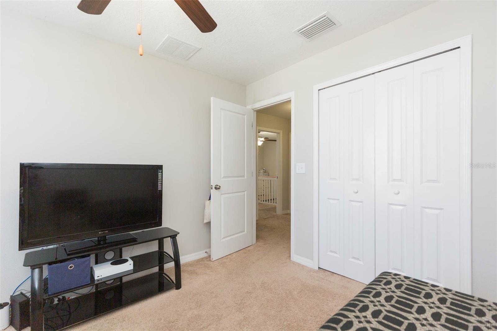 Image 26 of 44 For 1601 Climbing Dayflower Drive