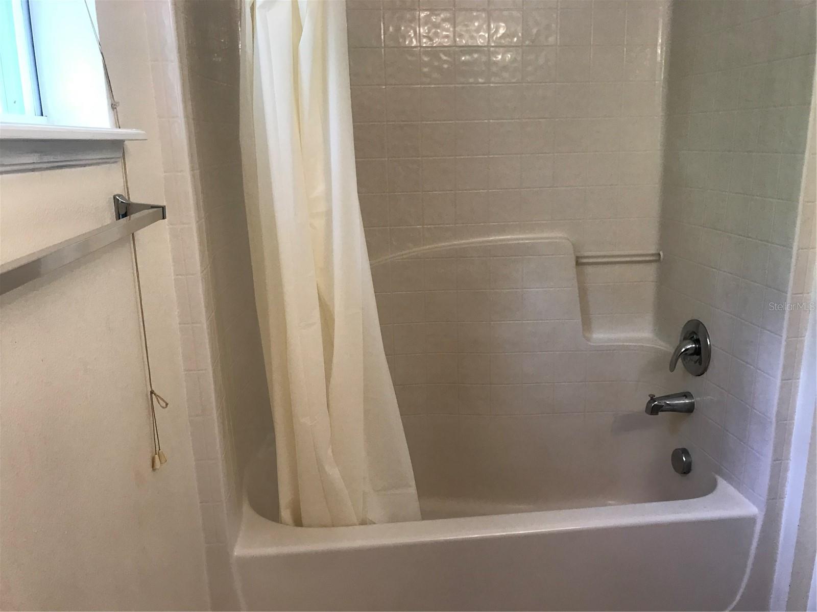 Image 16 of 22 For 71 Corkwood Boulevard