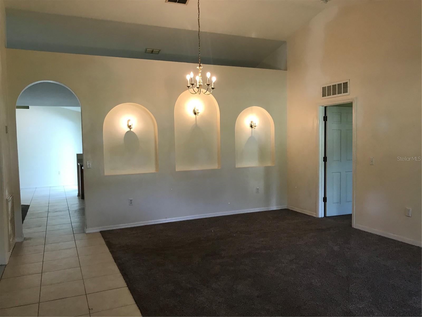 Image 3 of 22 For 71 Corkwood Boulevard