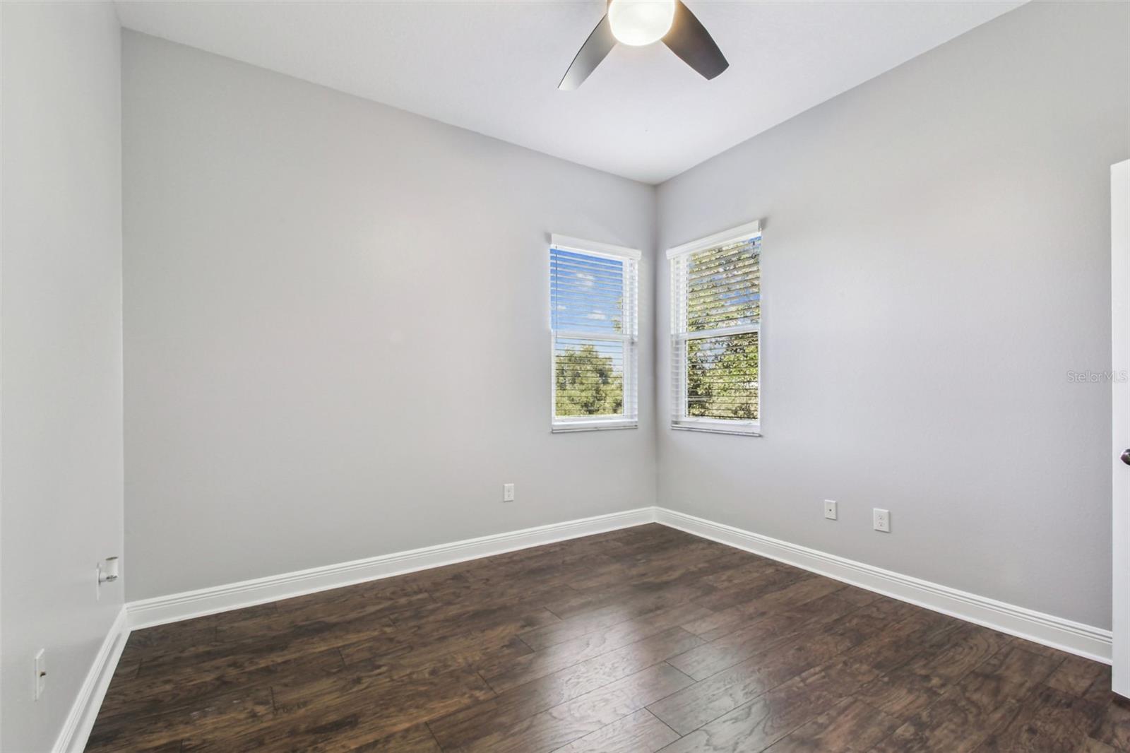 Image 17 of 56 For 36747 Open Country Lane