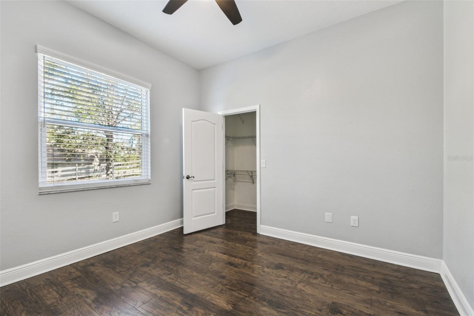 Image 20 of 56 For 36747 Open Country Lane