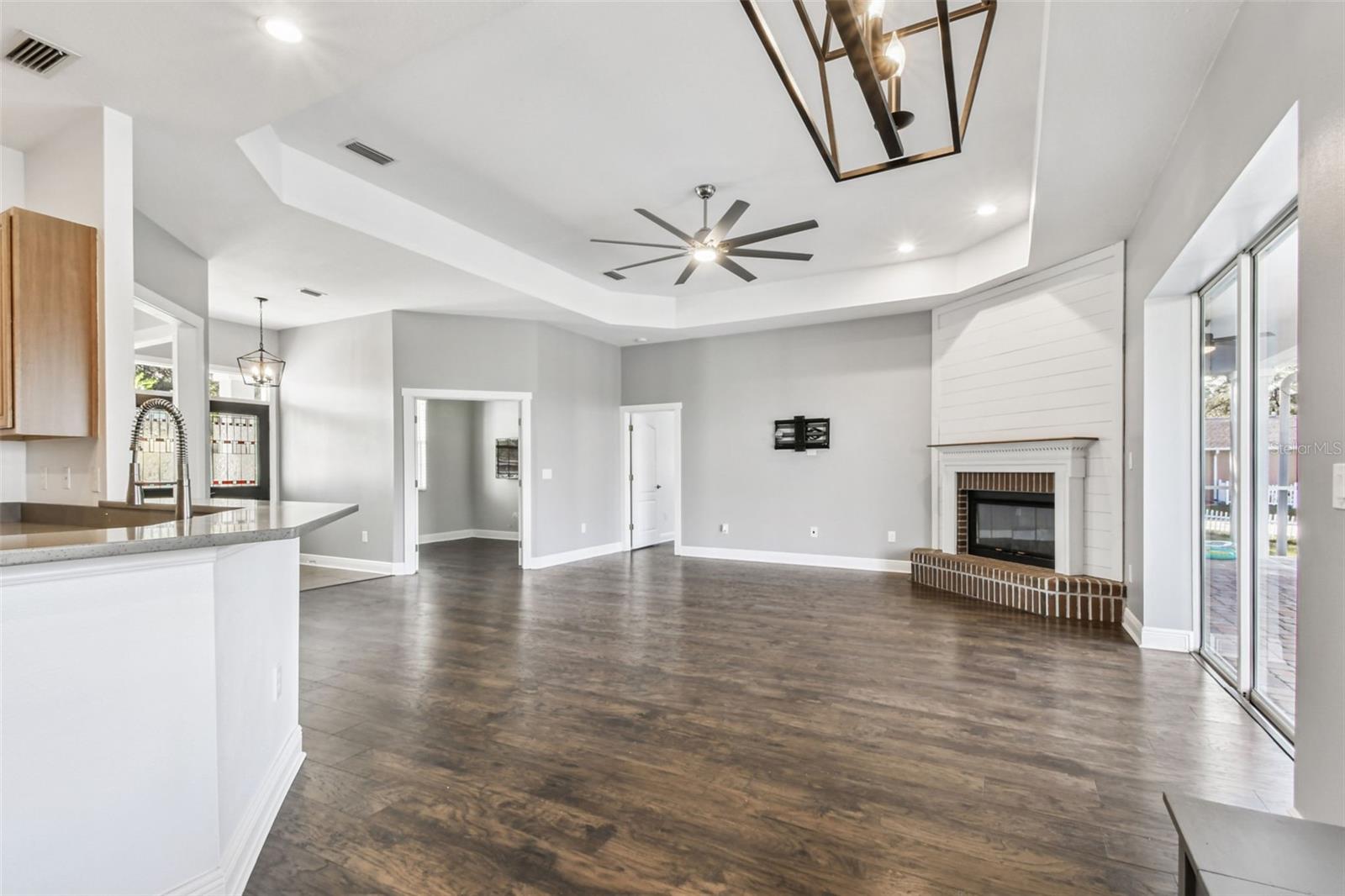 Image 24 of 56 For 36747 Open Country Lane