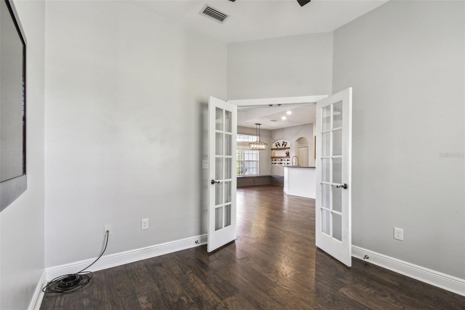 Image 35 of 56 For 36747 Open Country Lane