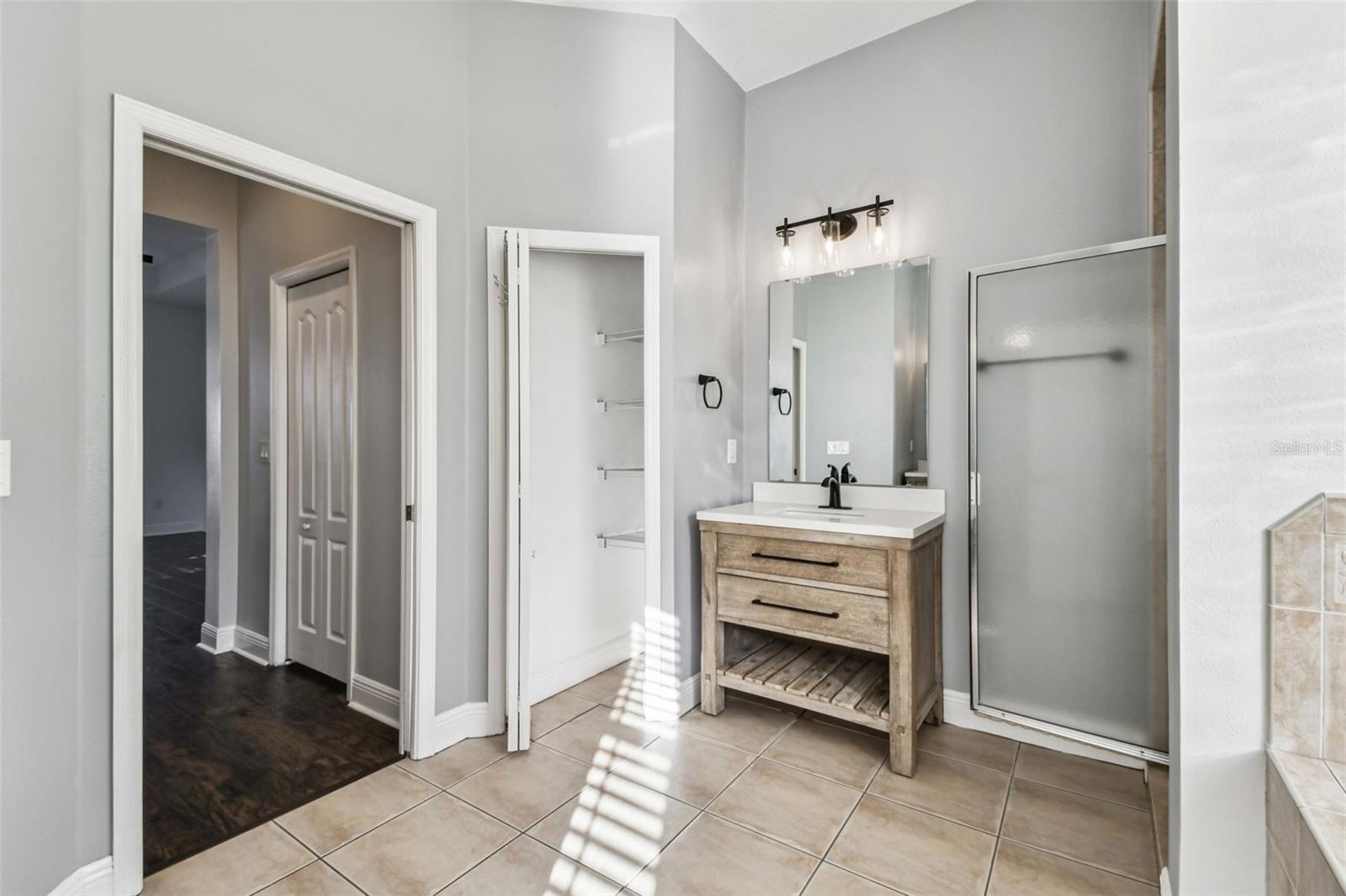 Image 42 of 56 For 36747 Open Country Lane