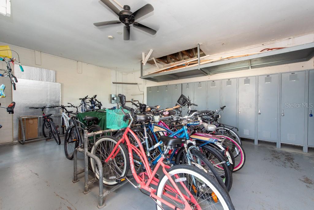 Image 40 of 73 For 400 64th Avenue 704