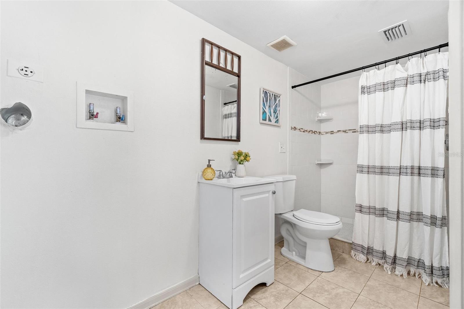 Image 12 of 19 For 629 53rd Avenue S