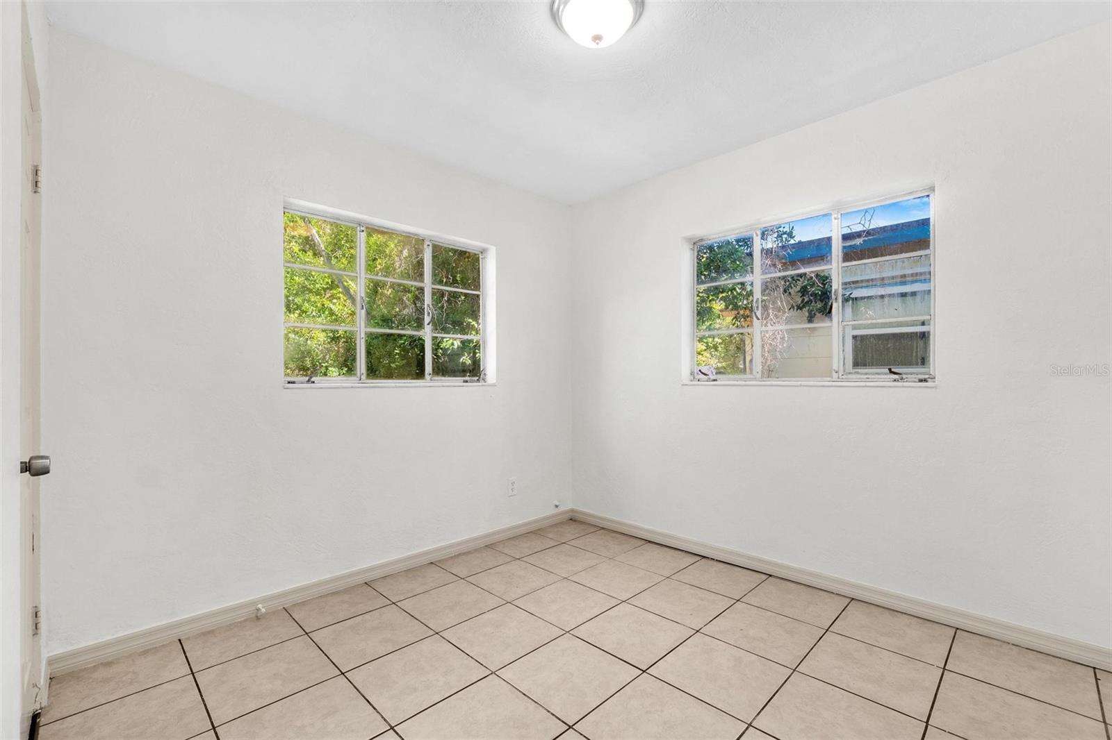 Image 16 of 19 For 629 53rd Avenue S
