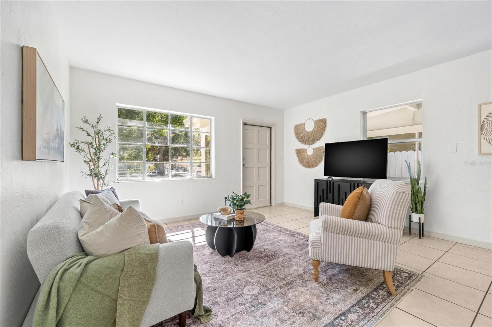 Image 4 of 19 For 629 53rd Avenue S