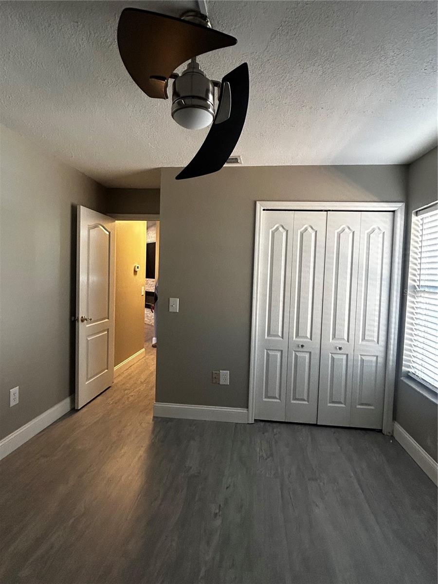 Image 16 of 30 For 3701 Parkway Blvd