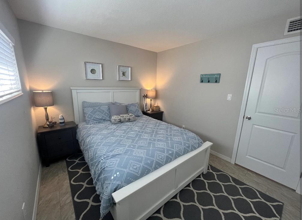 Image 7 of 15 For 3150 Atlantic Avenue 20-220