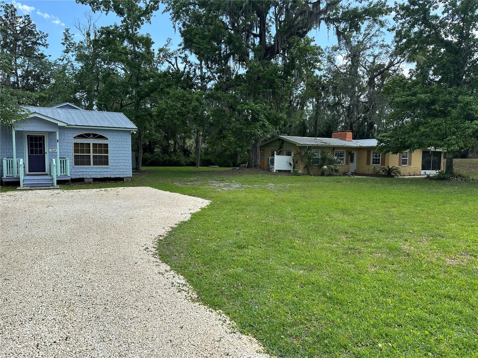 Image 5 of 43 For 10170 Yulee Drive