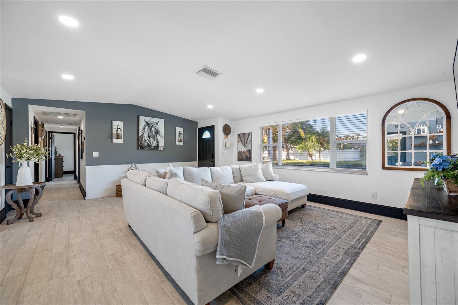 Image 10 of 52 For 2265 Lagoon Circle