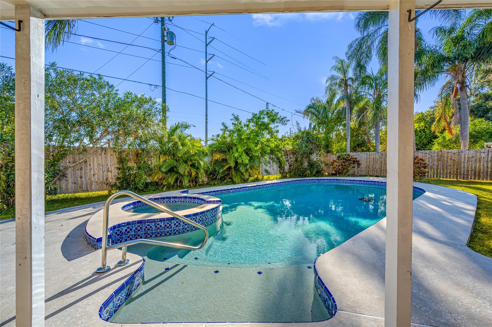 Image 42 of 52 For 2265 Lagoon Circle