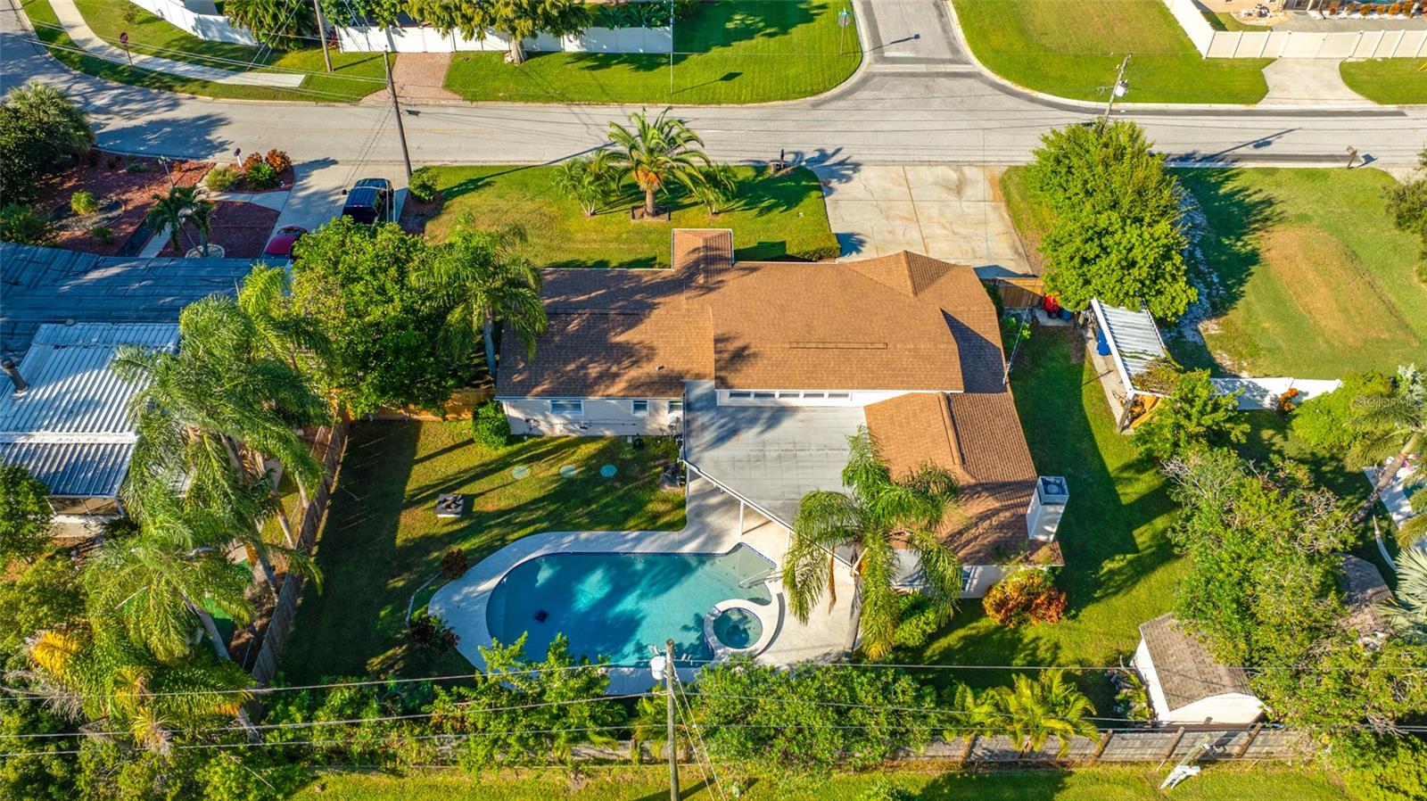 Image 50 of 52 For 2265 Lagoon Circle