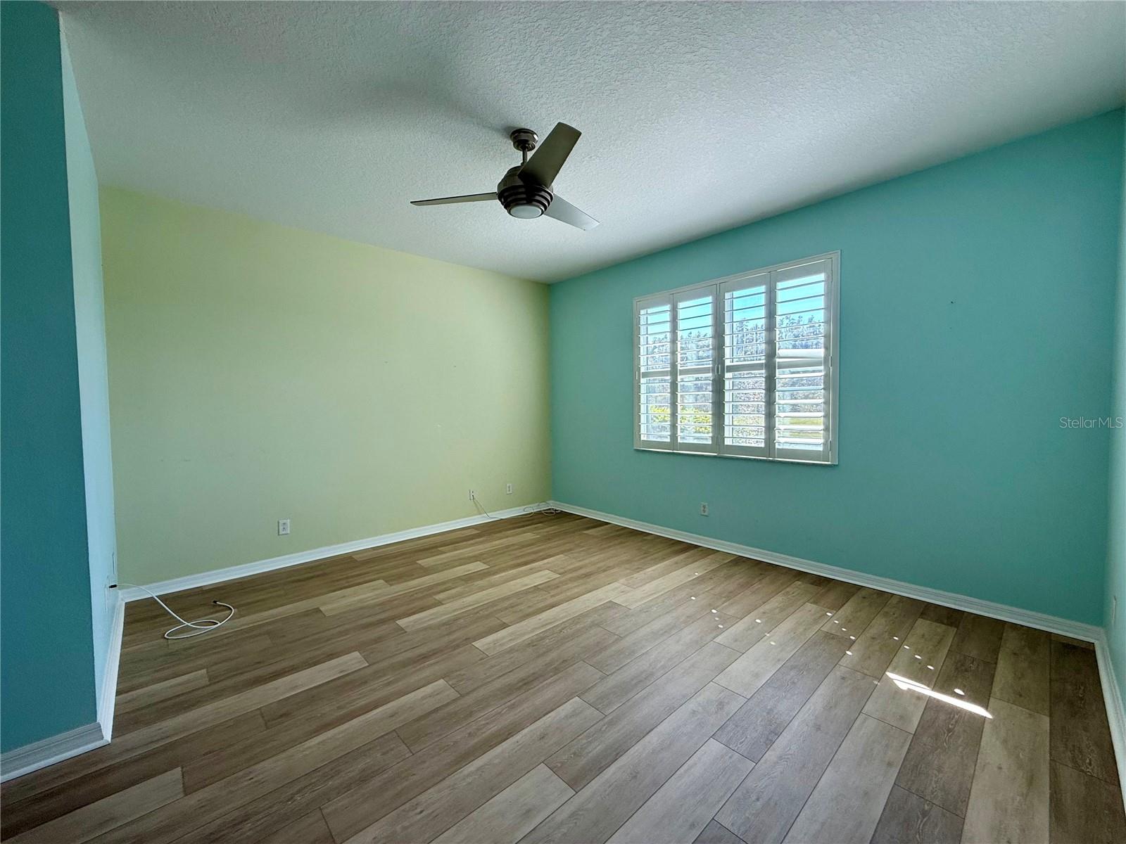 Image 9 of 18 For 15858 Aurora Lake Circle