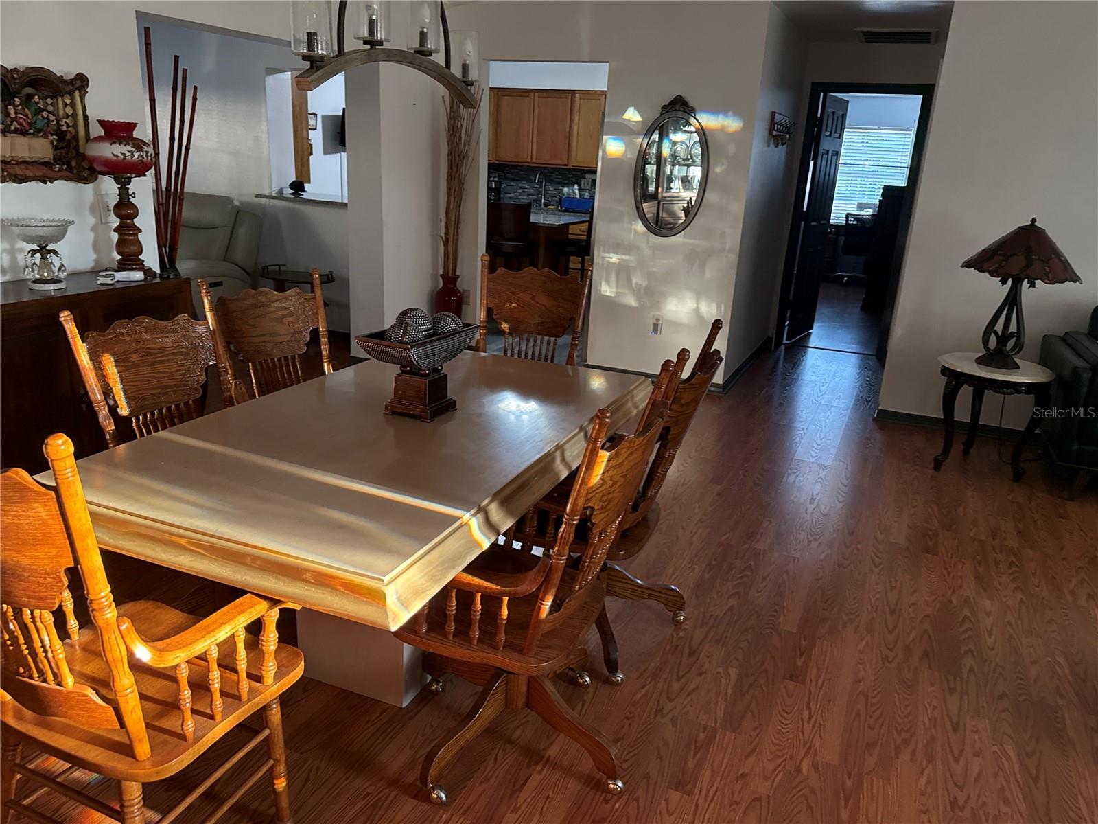 Image 10 of 41 For 4560 Lamson Avenue