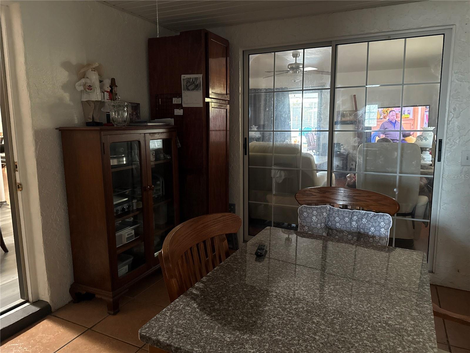 Image 28 of 41 For 4560 Lamson Avenue