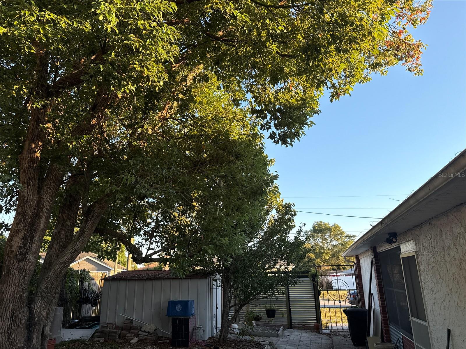 Image 37 of 41 For 4560 Lamson Avenue