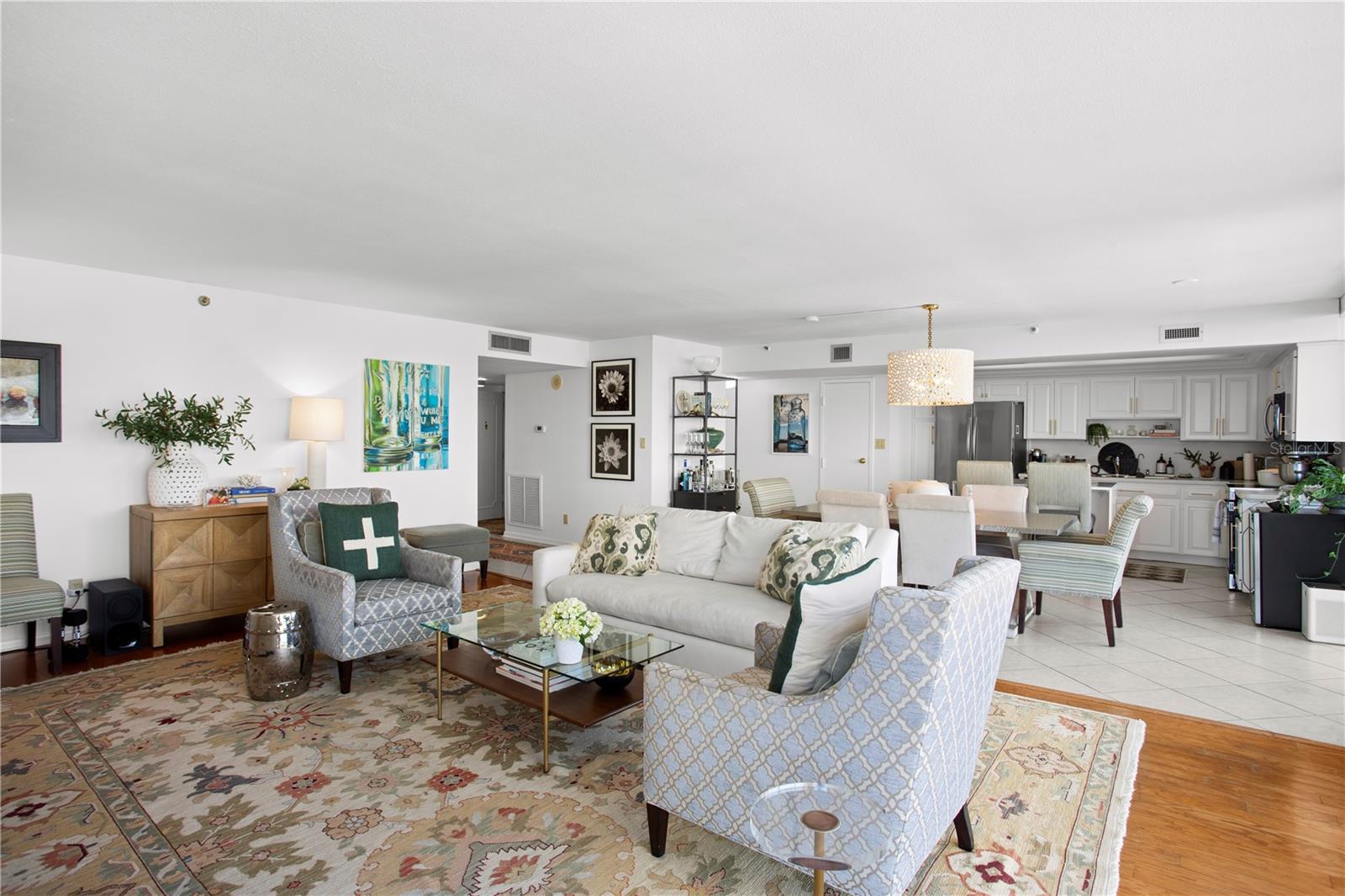 Image 10 of 45 For 3301 Bayshore Boulevard 802e