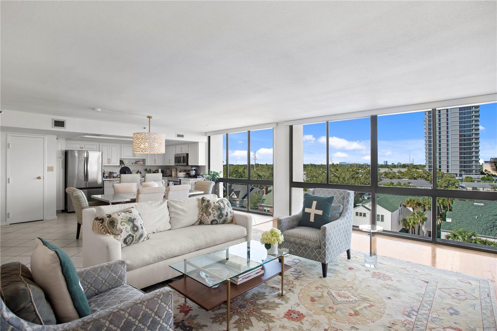 Image 11 of 45 For 3301 Bayshore Boulevard 802e